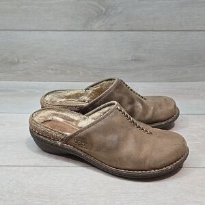 UGG Australia Women's 5135 Leather  Shearling Clogs Mule Clog Sheepskin Shoes 9